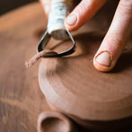 Patia Davis making a screw-top jar at Wobage Farm 2016